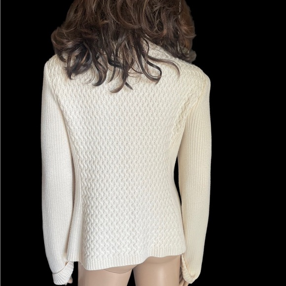St. John Sport ivory sweater size S - Picture 3 of 16